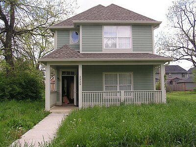 2529 Carrollton Ave